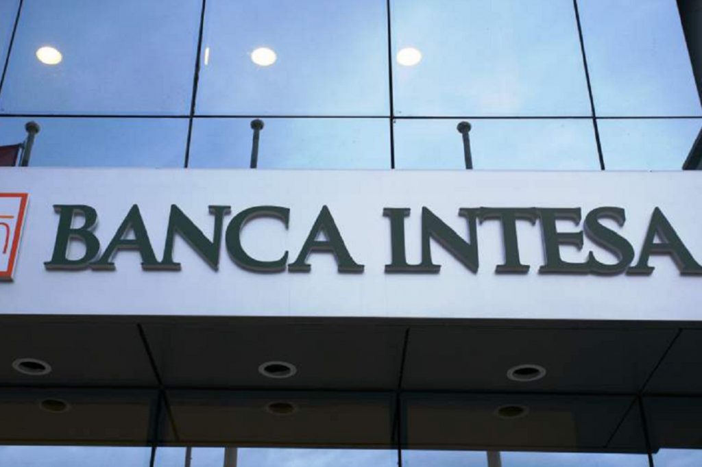 Banca Intesa assume diplomati e laureati - Milano Post