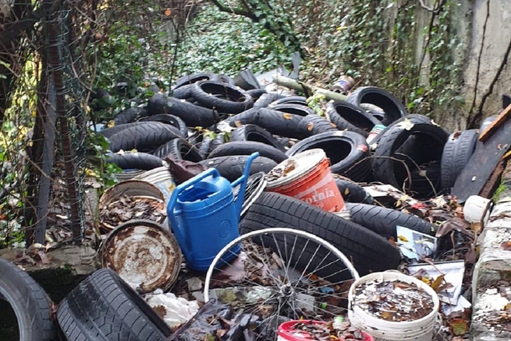 Discarica Abusiva Di Via Gaetano Sbodio Milano Post