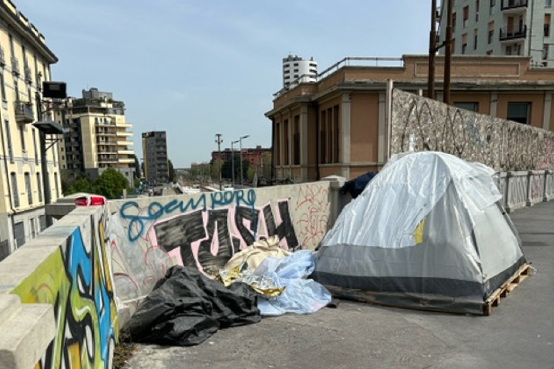 MilanoPost Corso Lodi bivacchi