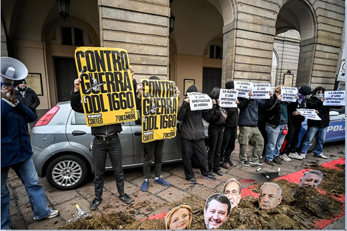 Proteste alla prima della Scala